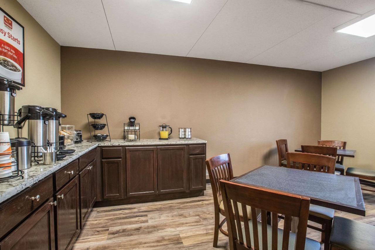 Econo Lodge Albert Lea Extérieur photo